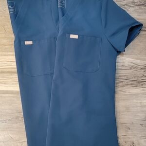 Figs Deep Reef Catarina Scrub Top